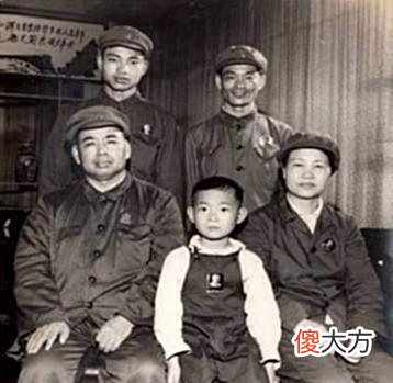 【爱历史】田普:许世友送她子弹做定情信物,19岁结婚,相伴40多年