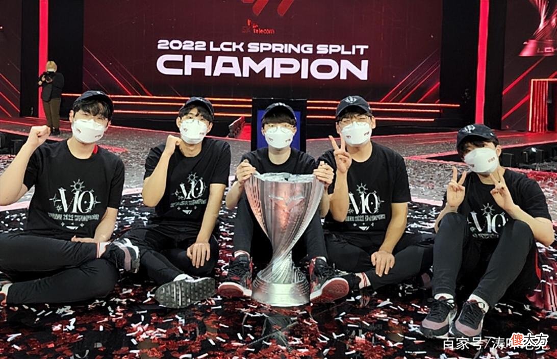 【游戏世界】“Faker无缘TOP3，Rookie超GALA”，LOL选手战力榜更新，TES赢了