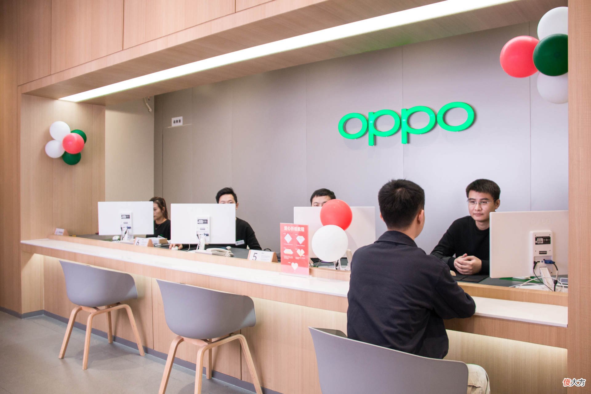 爸妈买手机为何只认OPPO华为 给妈妈买手机买华为还是oppo