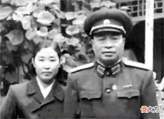 【历史故事】黄克诚追悼会上，妻子唐棣华对悼词不满：请你们删掉这个词！