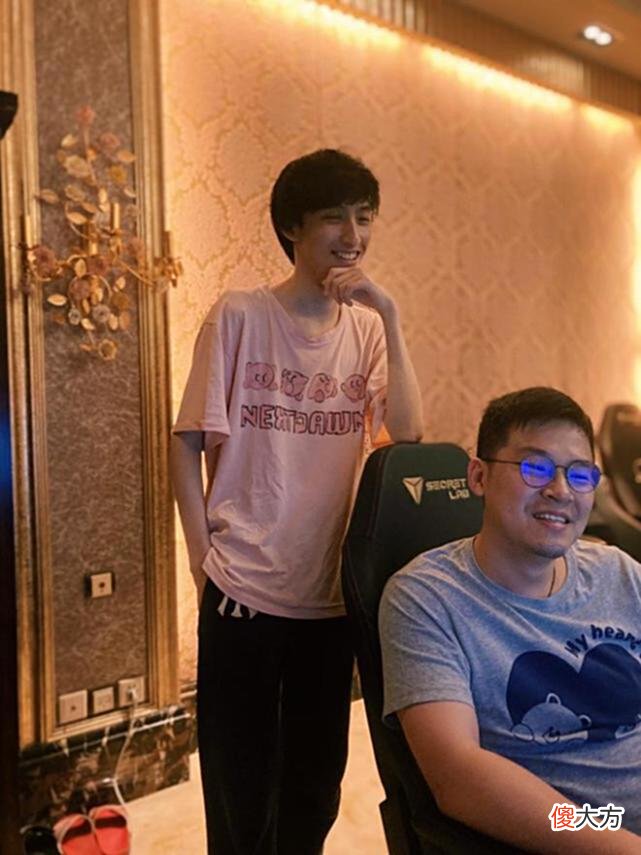 【游戏世界】Dota2-阿梓“公开表白”Ame后破防停播？水友：Ame你坏事做尽！