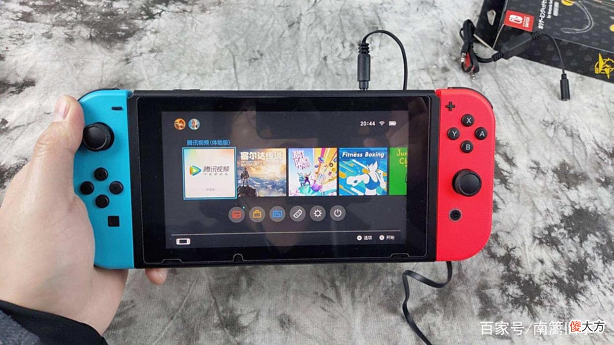 【游戏迷】任天堂Switch游戏机还值得购买吗？应该购买哪个型号呢