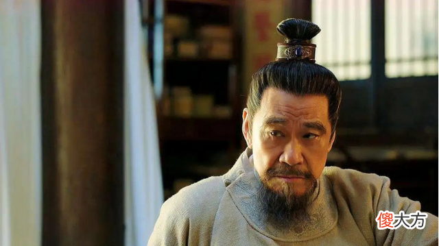 【爱历史】朱元璋为何不直接传位给朱棣？而是传给朱允炆，搞出这么多事情？