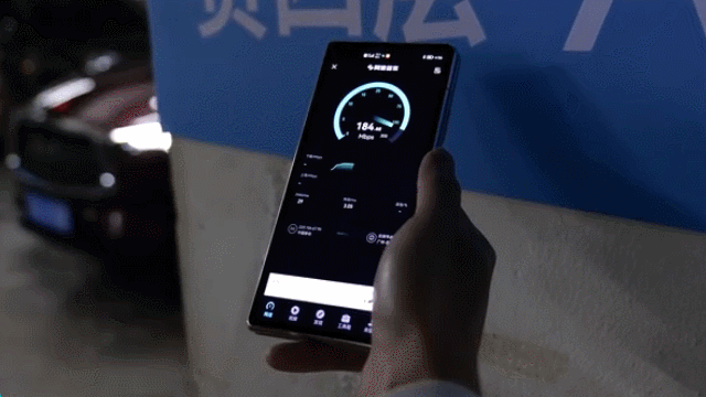 折叠旗舰信号大揭秘，OPPO华为三星谁能更胜一筹？一文了解真相信号测试：商场信号测试：地铁信号测试：地下停车场三大场景的网速测试：游戏延迟：下载与安装速度：小结：5G手机优势明显，