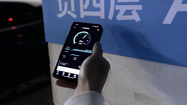 折叠旗舰信号大揭秘，OPPO华为三星谁能更胜一筹？一文了解真相信号测试：商场信号测试：地铁信号测试：地下停车场三大场景的网速测试：游戏延迟：下载与安装速度：小结：5G手机优势明显，