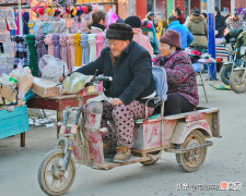 能用的两轮/三轮/四轮电动车 两轮电动车改成三轮或四轮