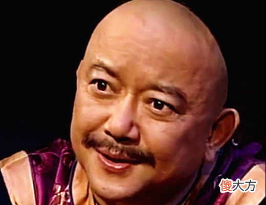 【历史故事】清朝大官和珅，到底具有怎样的能力，使乾隆皇帝为他破例