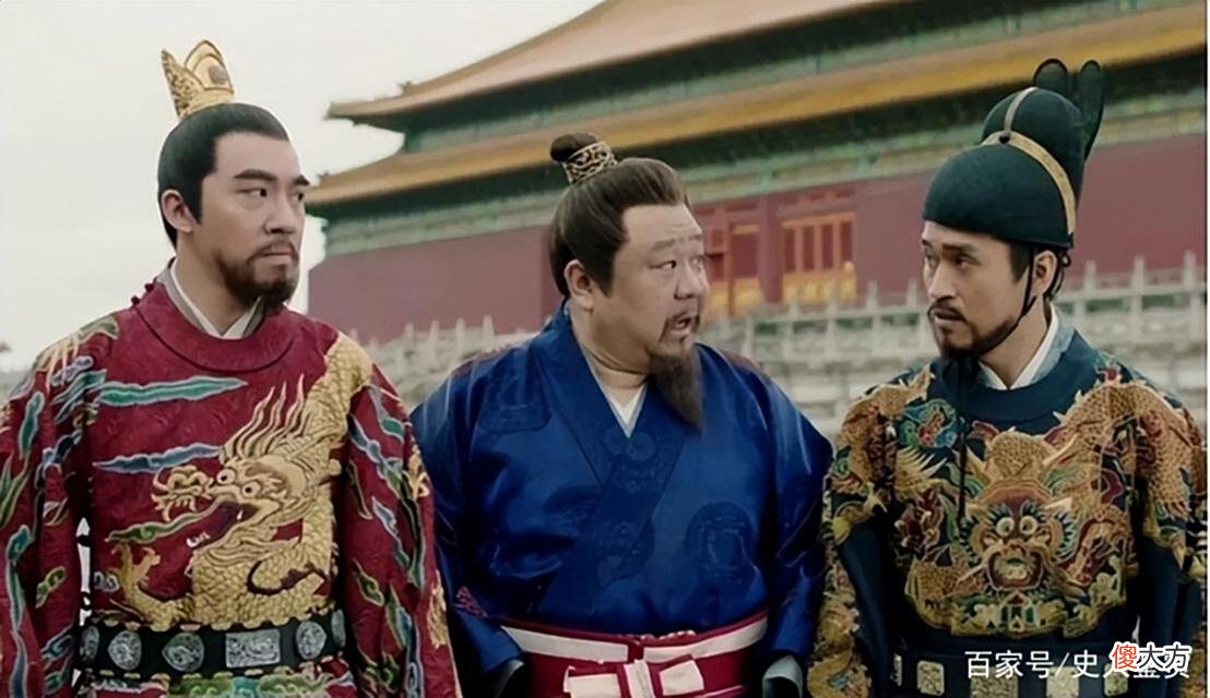 【爱历史】朱瞻基的父祖辈争皇位，你死我活，怎么没有兄弟和朱瞻基抢皇位