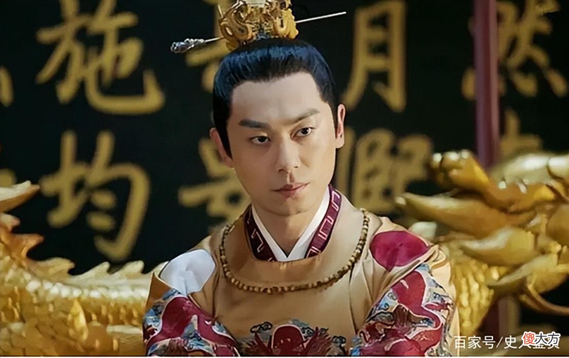 【爱历史】朱瞻基的父祖辈争皇位，你死我活，怎么没有兄弟和朱瞻基抢皇位