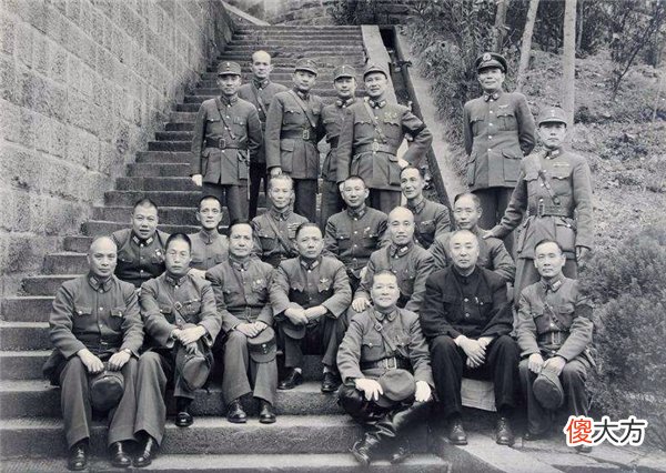 【历史故事】胡宗南晋升战区司令，为啥还是中将军衔？白崇禧：我升也轮不到你