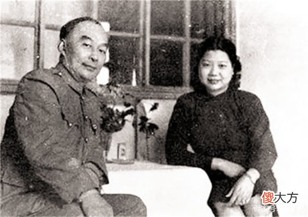 【历史故事】胡宗南晋升战区司令，为啥还是中将军衔？白崇禧：我升也轮不到你