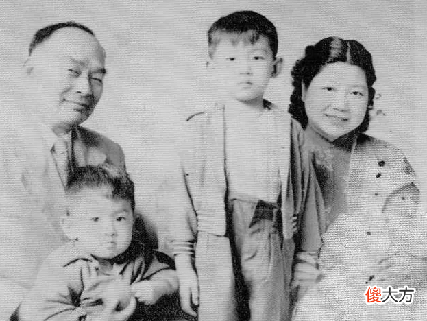 【历史故事】胡宗南晋升战区司令，为啥还是中将军衔？白崇禧：我升也轮不到你