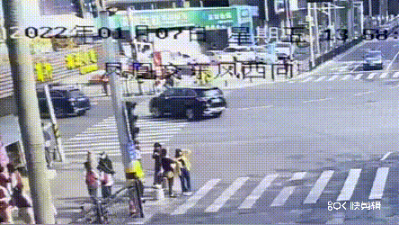 过斑马线的正确姿势只有一种 怎么过斑马线才正确