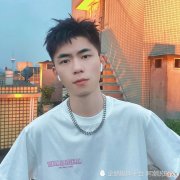 【时尚一点】去理发还只会说“剪短点”？理发师建议这3款，凉爽时髦显帅气！