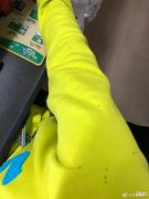 【就爱时尚】紧急提醒！最近别穿黄、绿色衣服出街！否则…