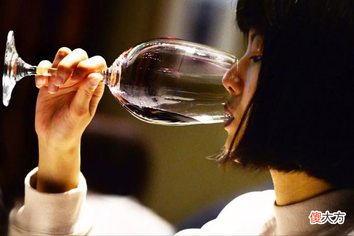 质保期十年的红酒 为什么红酒有保质期3年还有10年还有没有期限的