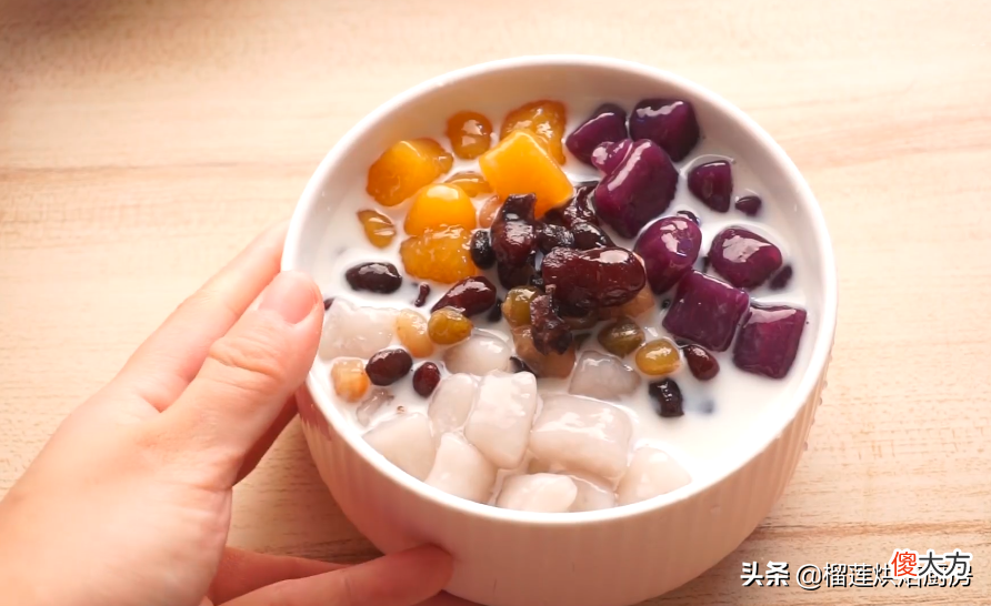 在家做的芋圆也能通透弹软，收藏教程1次学会3种口味芋圆的做法