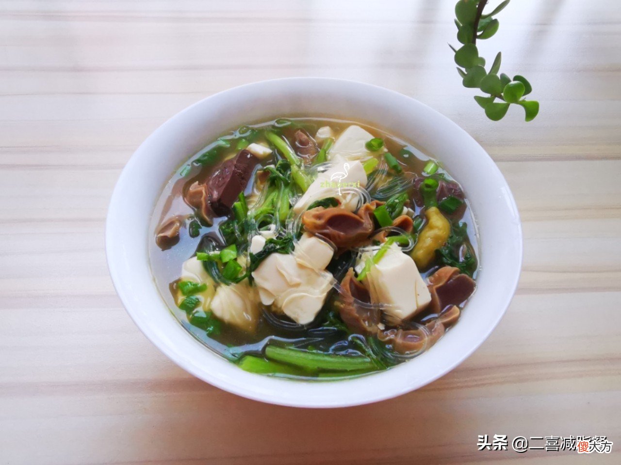 减肥能吃的老鸭粉丝汤 减肥能吃老鸭粉丝汤吗