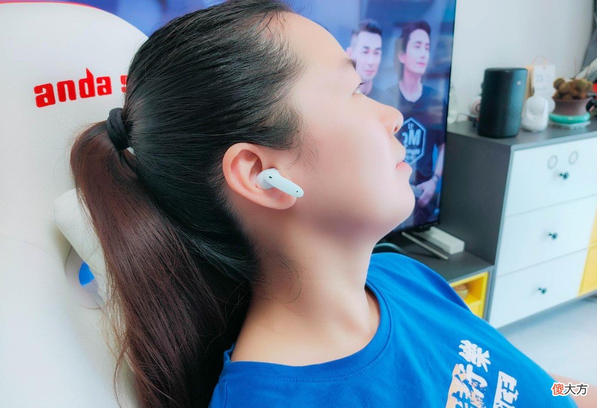 魅蓝Blus主动降噪耳机评测 魅蓝 Blus 主动降噪耳机