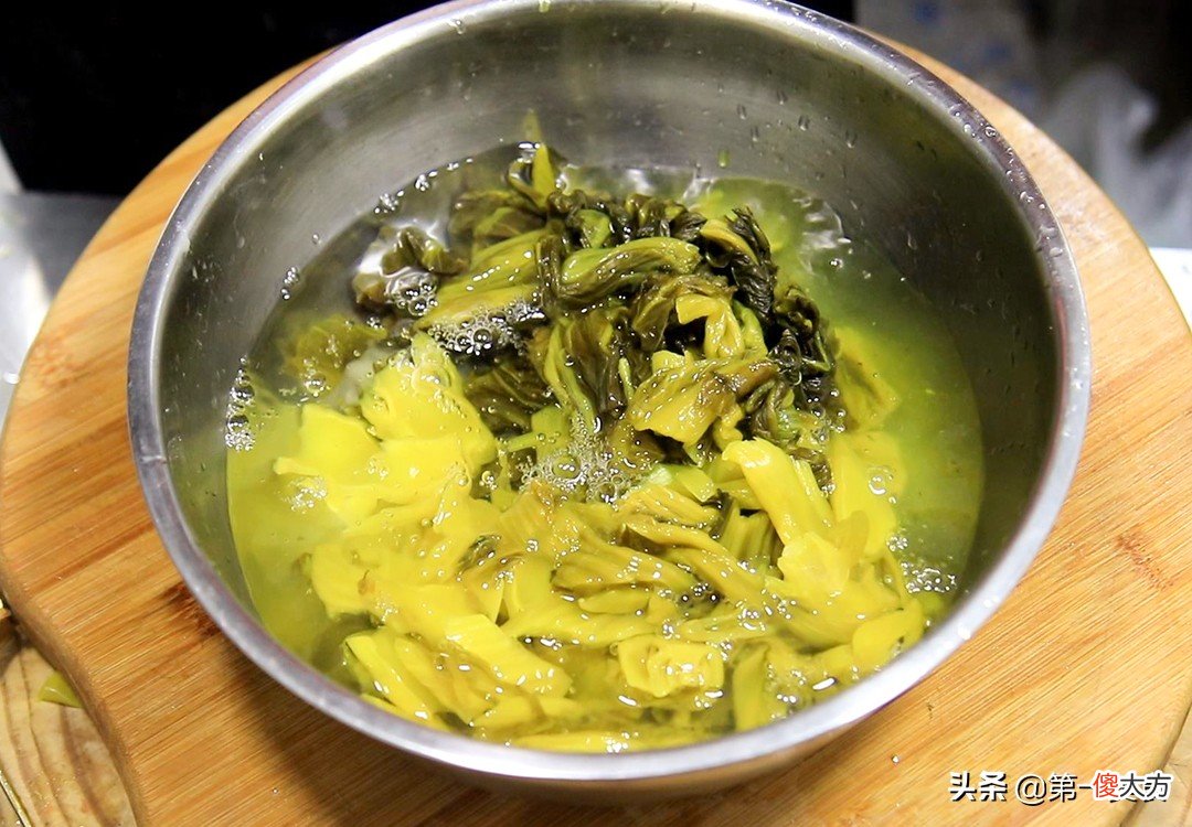 饭店的酸菜牛肉为啥好吃 饭店里的酸菜那么好吃