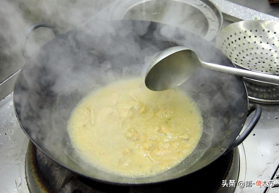 饭店的酸菜牛肉为啥好吃 饭店里的酸菜那么好吃