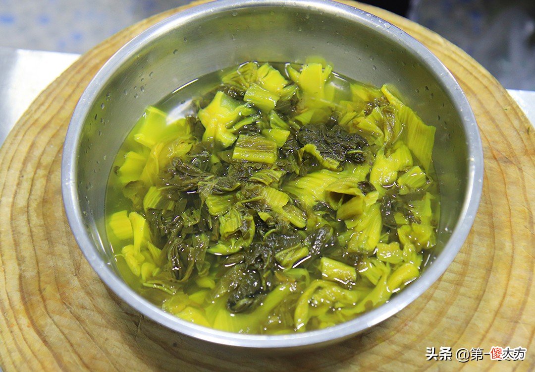酸菜牛肉想要和饭店一样好吃 牛肉酸菜好吃吗