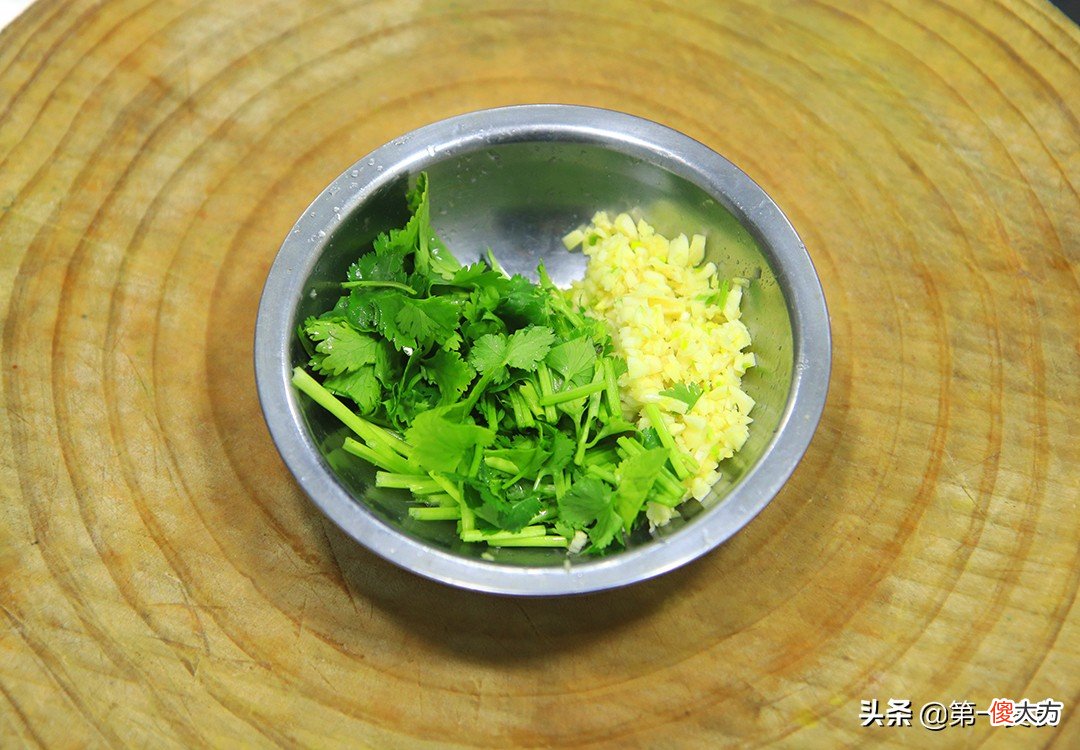 酸菜牛肉想要和饭店一样好吃 牛肉酸菜好吃吗