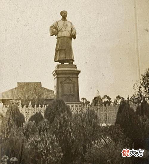 【爱历史】1908年珍贵晚清老照片，那时候雷峰塔还没倒塌