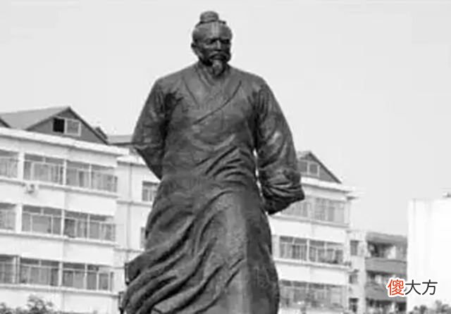 【爱历史】《三国演义》作者罗贯中，满腹经纶却不得其主，为何选择跟随张士诚而不是朱元璋？