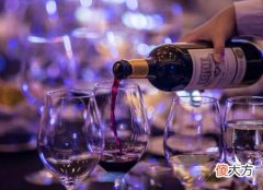 葡萄酒晕瓶的恢复方法 冰葡萄酒开瓶密封后如何再打开