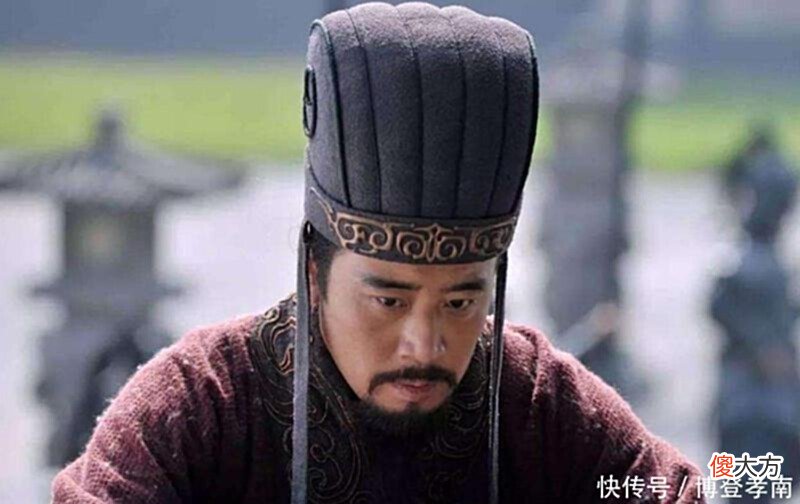 【爱历史】此人不忠不义不仁不孝，四恶俱全，为何被小说写成三国头等英雄？