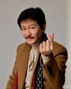 71岁陈勋奇直播带货，仅有400人观看，昔日“电影全才”风光不再