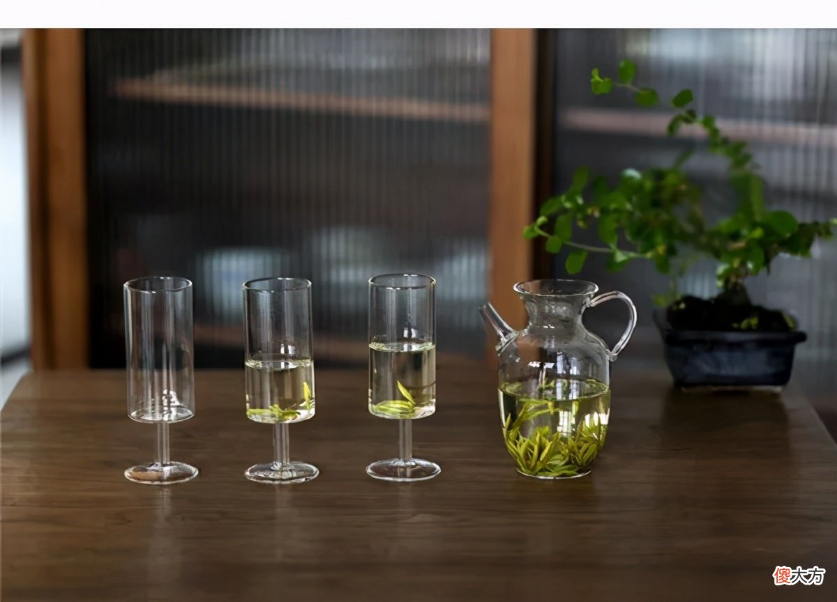 喝什么茶能解酒 喝完酒喝什么茶能解酒