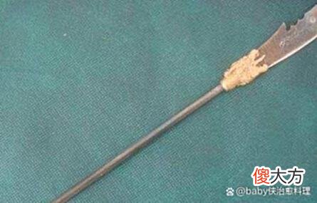 【爱历史】关羽的青龙偃月刀在其死后，和赤兔马都被谁据为己有？结果如何？