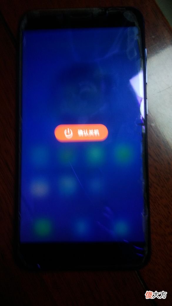 手把手教你更换手机电池 如何更换手机电池