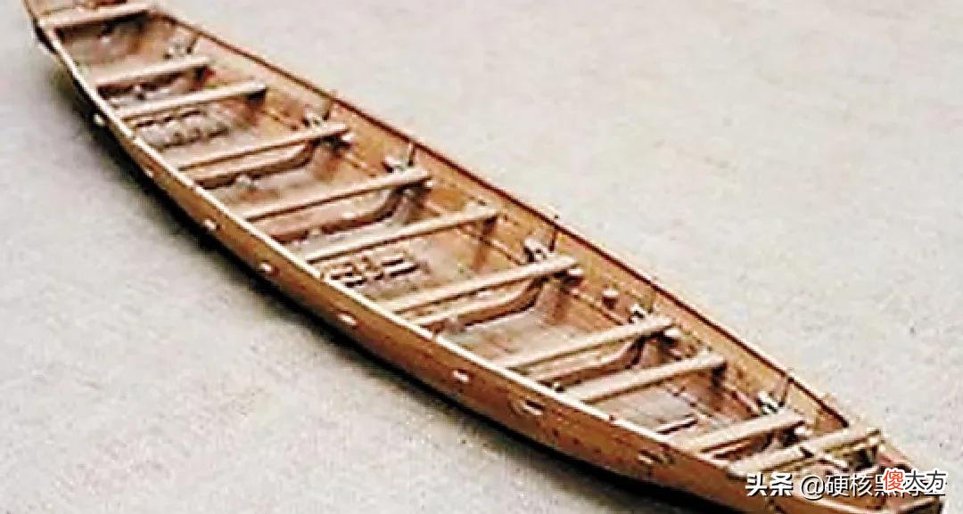 金字塔的建造之谜 金字塔的建造之谜,其中具有代表性的有哪三种?