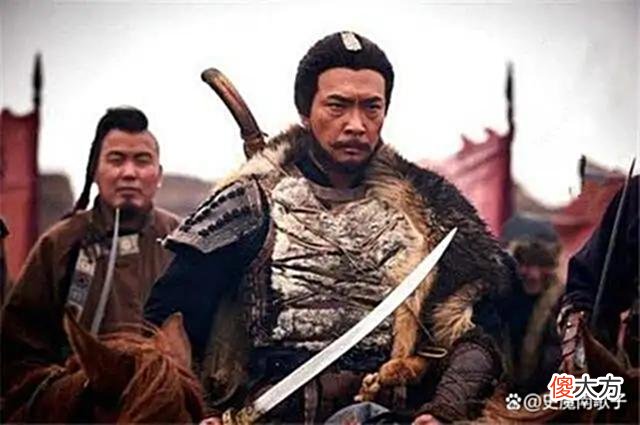 【爱历史】年少时专爱偷痰盂、纱衣，因受皇帝蔑视，竟做了八年假天子的枭雄