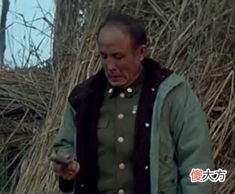 【爱历史】49年国军大溃败，老蒋带走了两位“高官太太”，她们的结局如何？