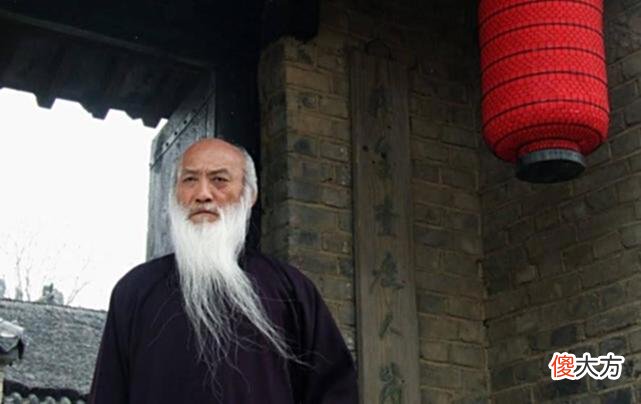 【爱历史】雪中悍刀行：潜伏北凉王府三十年，春秋刀甲齐练华，出场即巅峰