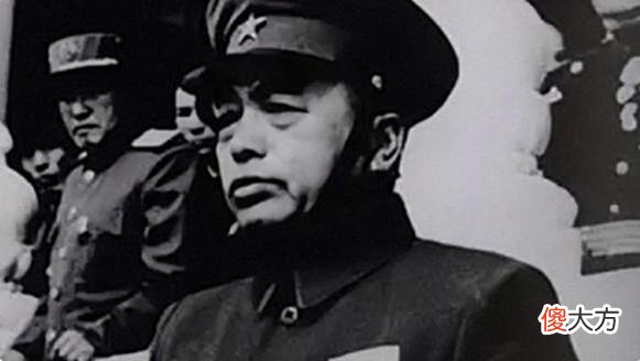【历史故事】1967年,彭德怀落难后,竟被曾经的下属打了两巴掌,此事结果如何？