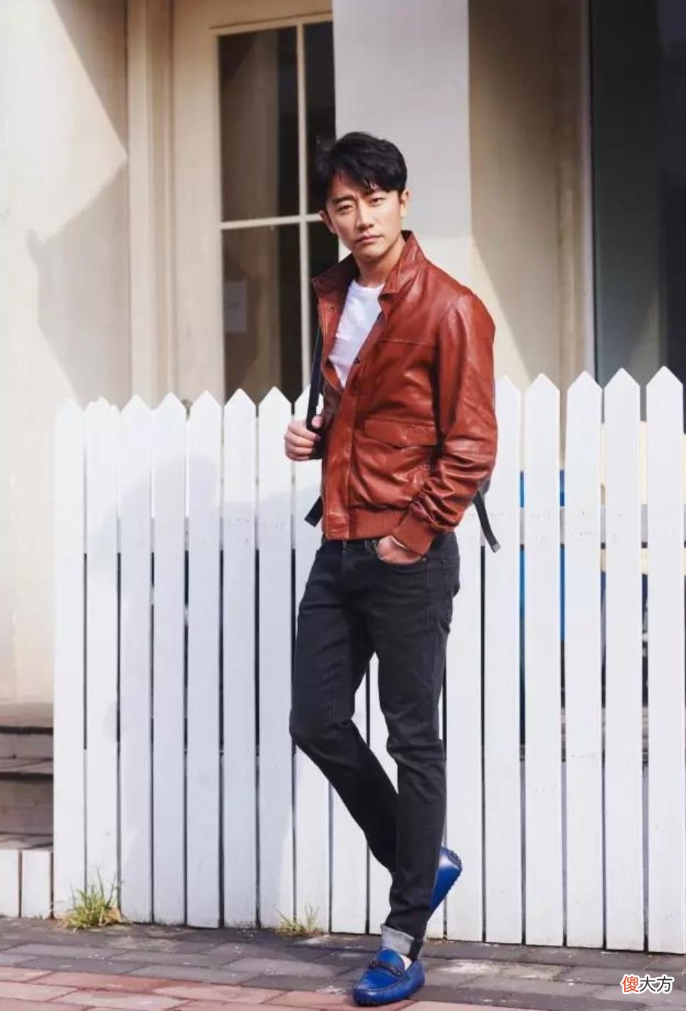 【就爱时尚】真正体面的中年男人，很少会穿这3种“裤子”，会拉低档次显廉价