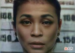 【爱历史】44岁苏提达难敌岁月，脸部保养得像小姑娘，一个细节暴露了年龄