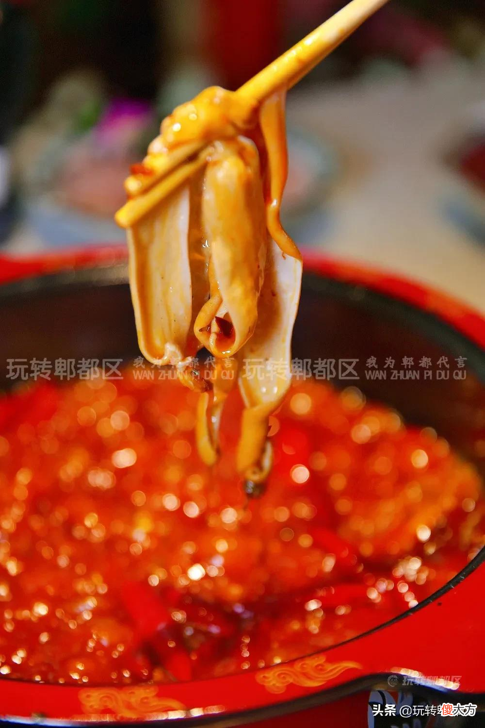 古风氛围+鲜货食材！郫都百伦这家锦城主题火锅成吃货新宠