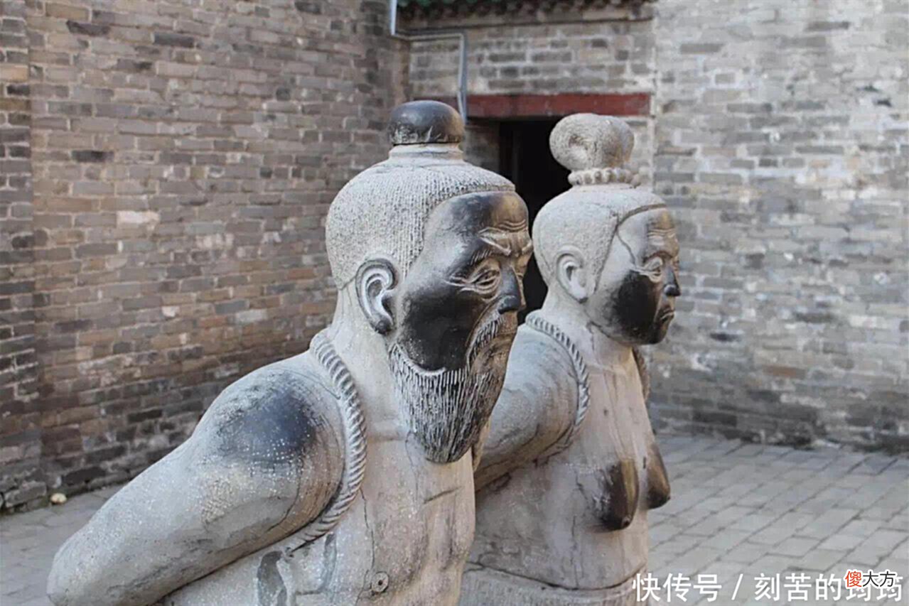 【历史故事】岳飞被秦桧陷害之前，一直自己在挖坑，宋高宗杀他的原因难以启齿