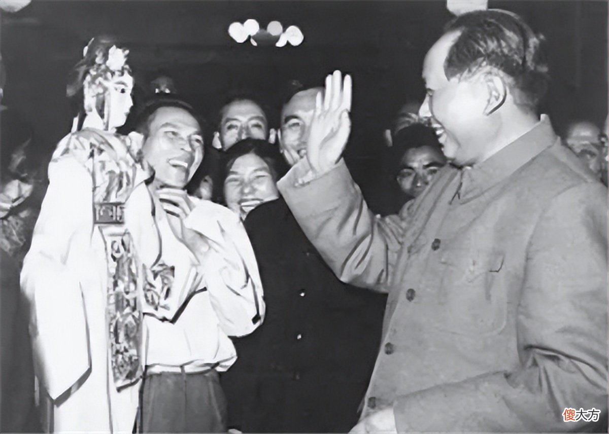 【历史故事】1951年,毛泽青被当成贪污犯,被迫无奈道:我是主席堂弟