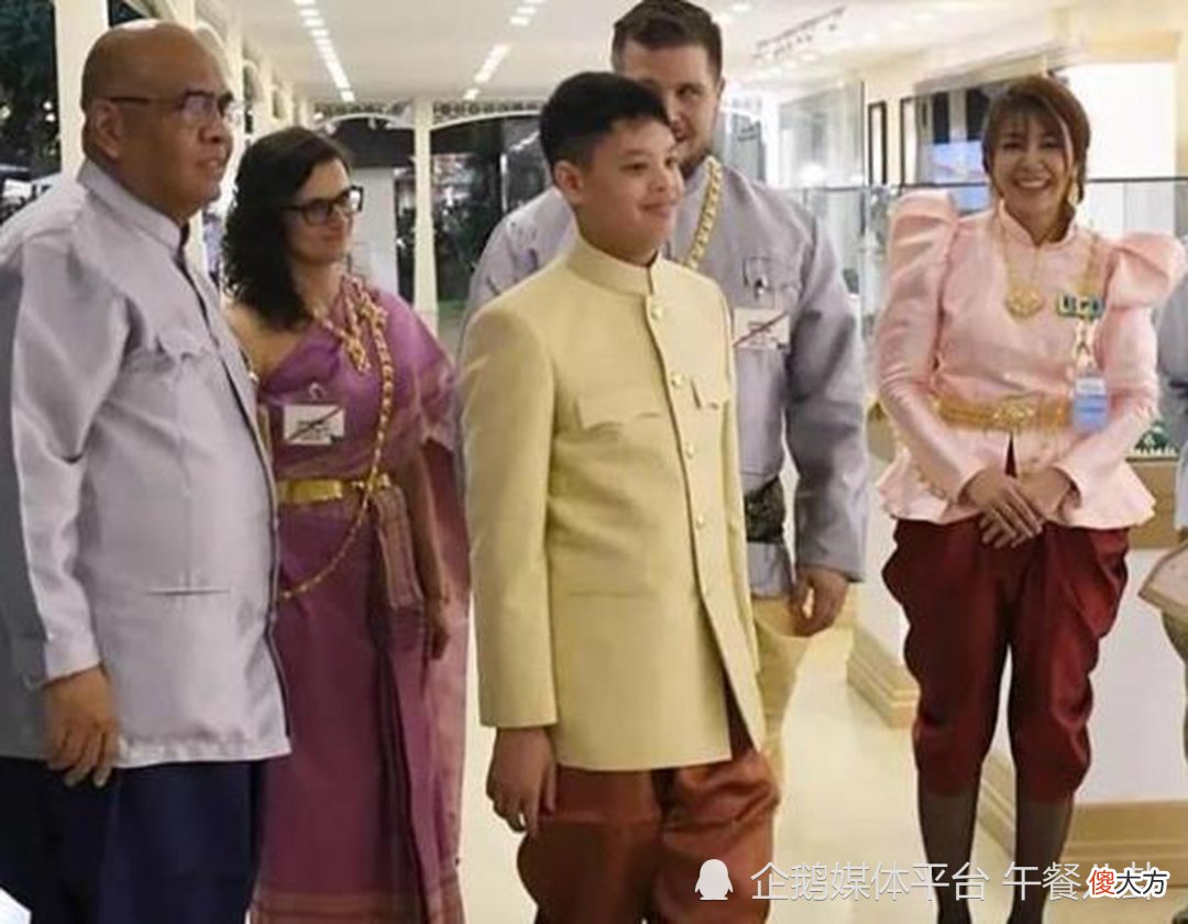 【历史故事】诗妮娜只是一枚棋子，西拉米才是泰王的最爱，苏提达依然稳坐后宫