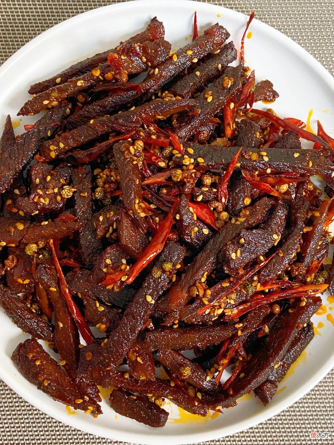 我妈做的麻辣牛肉干??太好吃了…家人们快试试
