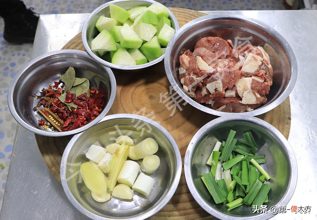 冬天最适合吃羊肉 冬天吃羊肉怎么吃最好