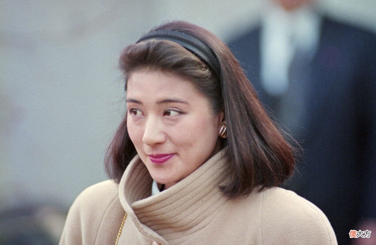 【爱历史】不幸嫁入帝王家！从雅子皇后的囚徒处境，说日本皇室的明争暗斗