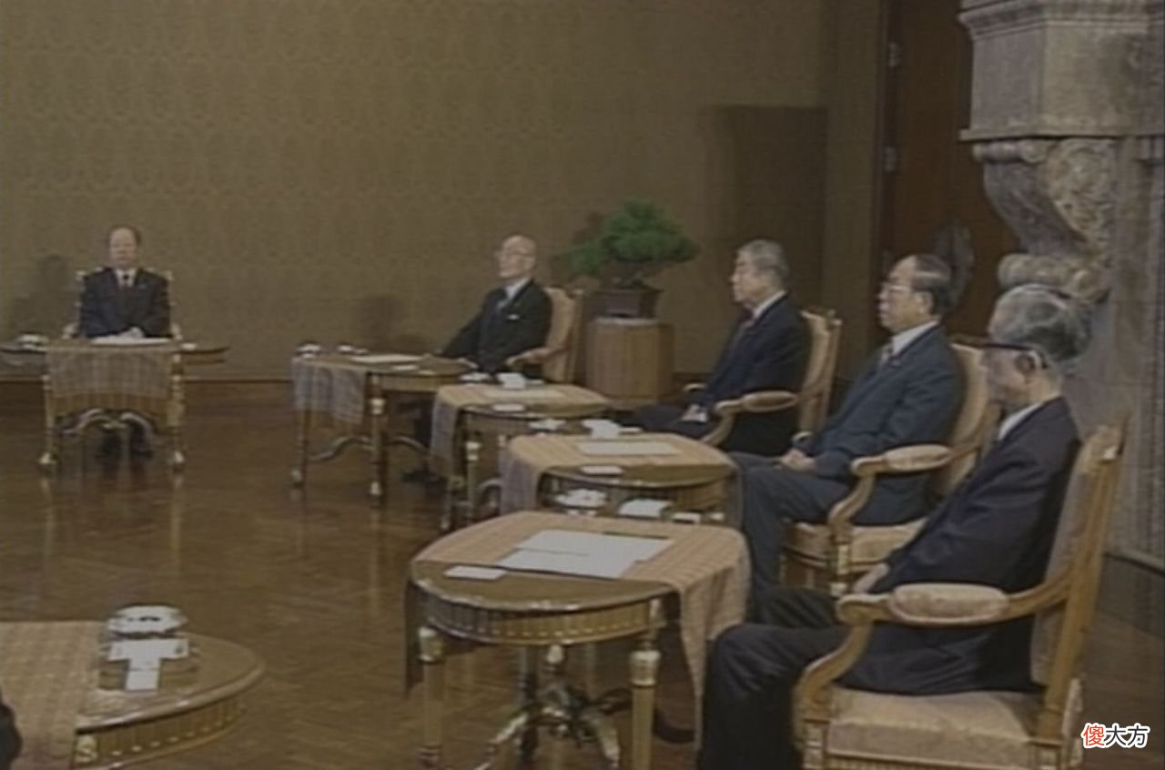 【爱历史】不幸嫁入帝王家！从雅子皇后的囚徒处境，说日本皇室的明争暗斗